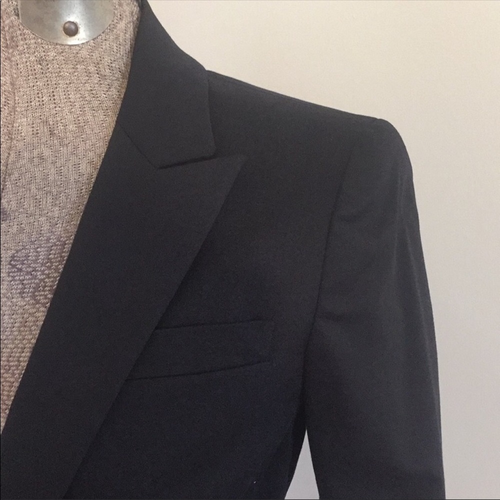 NWOT Theory Black Blazer - Picture 2 of 7